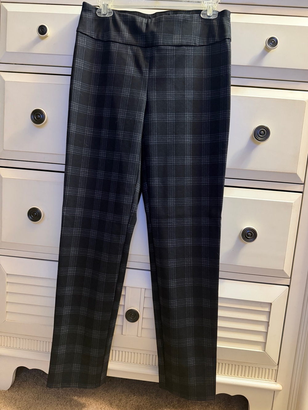 New Directions Black Gray Plaid Pull-On Pants Size M